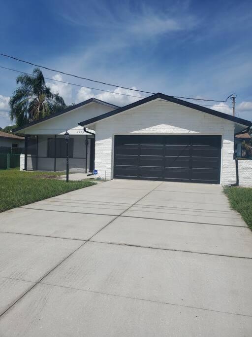 Delightful 3 Bdrm Home, Mins To Clearwater Beach Exterior foto